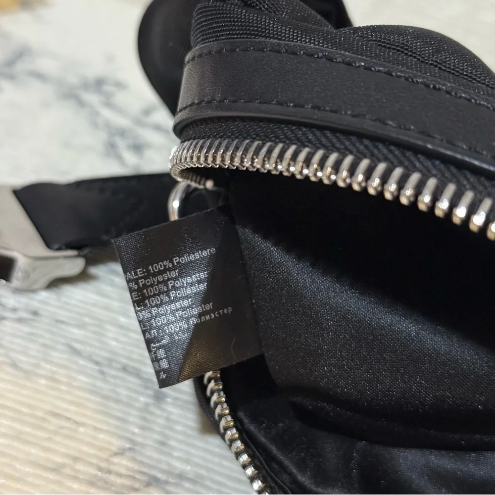 Moschino Couture Black Belt Bag / Bumbag Unisex - Picture 14 of 17